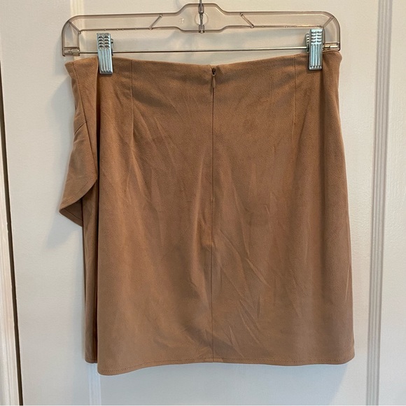 Jack Suede Mini Skirt - Picture 2 of 3